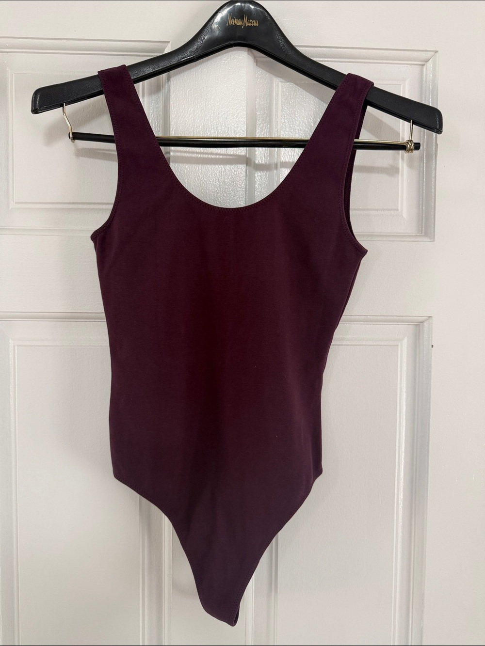 Aritzia Wilfred Free Scoop Neck Bodysuit - Plum Burgundy / Size Small